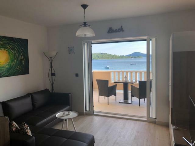 Apartmani Irina Vodice Exteriér fotografie